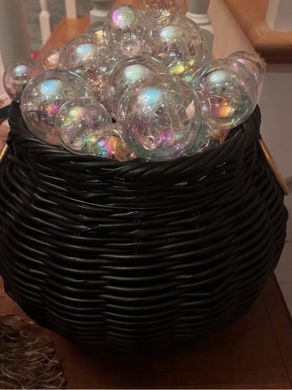 Light up wicker cauldron